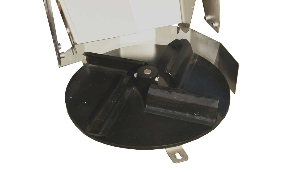 shutter deflector spinner close up