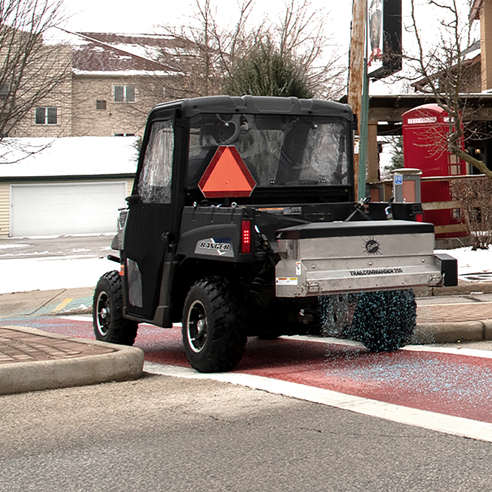 TRAILCOMMANDER drop spreader 250 & 600